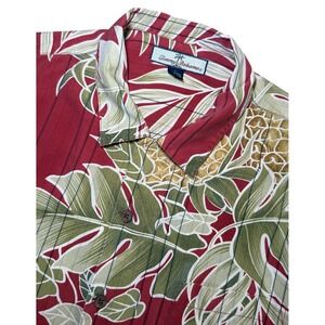 Tommy Bahama Men's L Silk Hawaiian Shirt Red Pineapple Tropical Button Down S/S